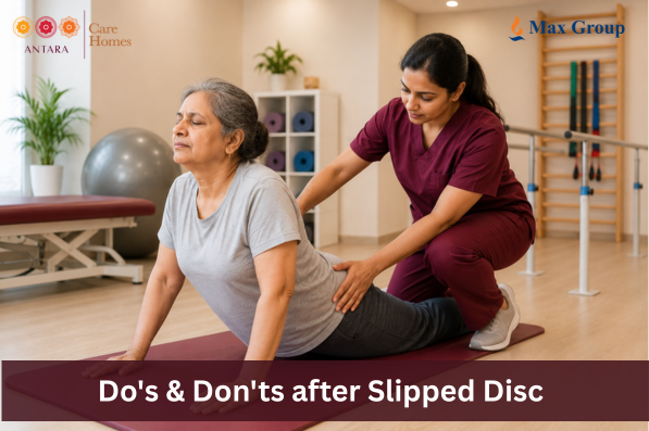 Female physiotherapist helping an elderly woman perform slipped disc rehabilitation exercises in a modern rehabilitation clinic.